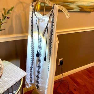 Darling dress with tassels